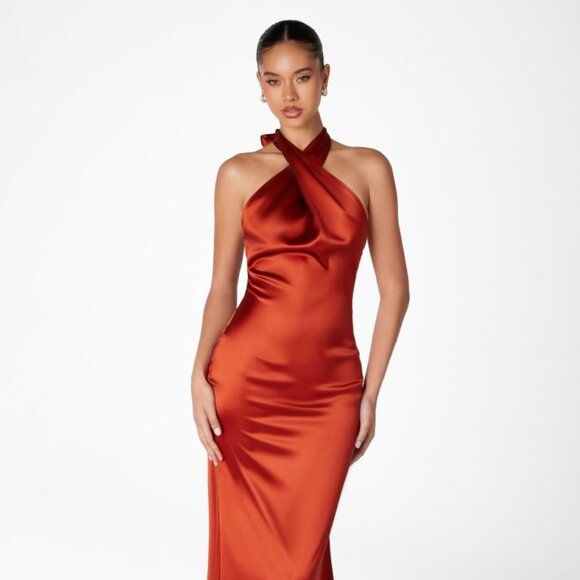 New Sheath Sleeveless Solid Classy Gown w/ Halter Neck w/ Open Back CD T2005 - Picture 1 of 10